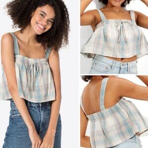 AE - Swing Crop Top